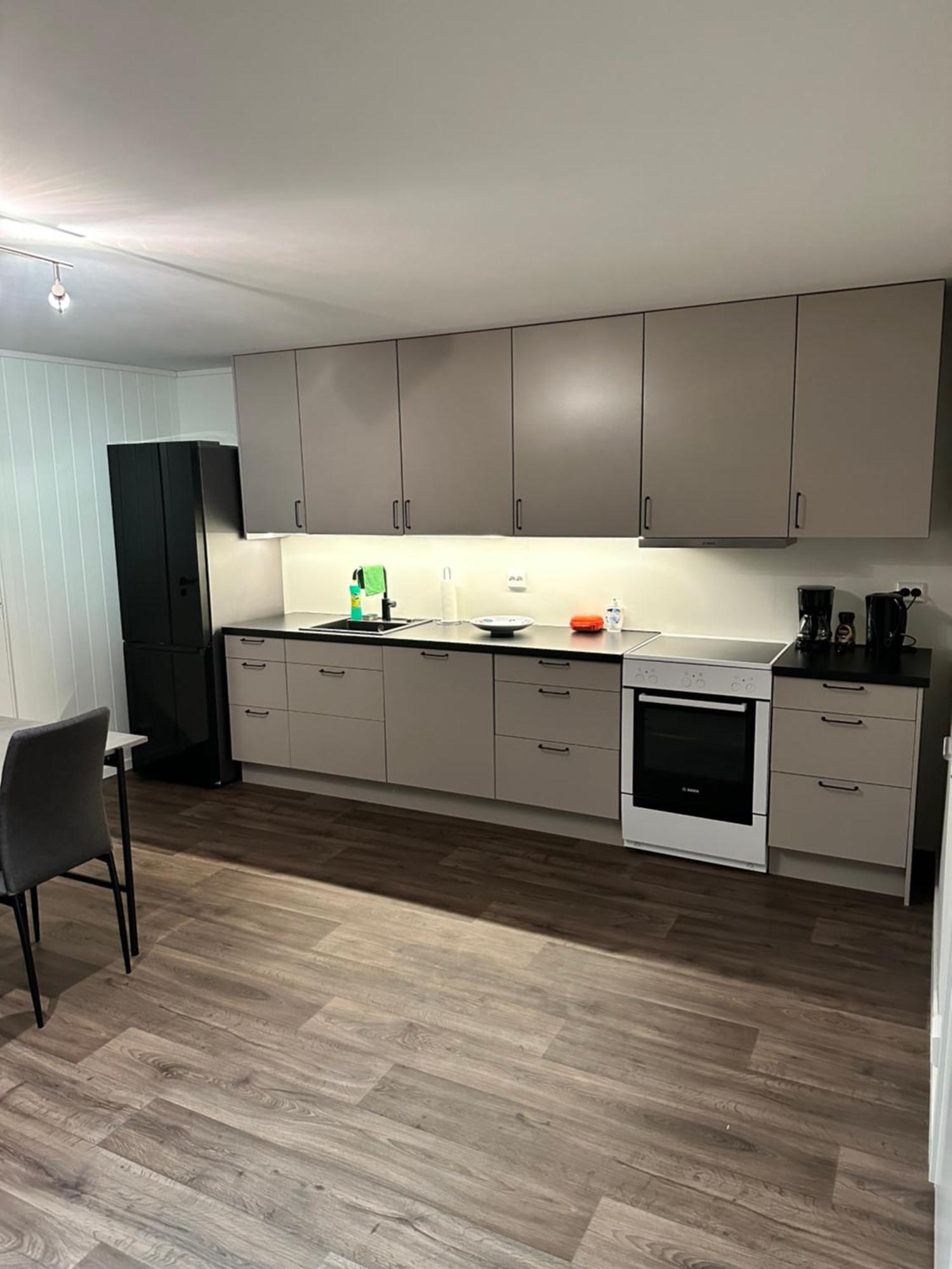 Your Home Away From Home, Apartment 2 Tromsø Zewnętrze zdjęcie