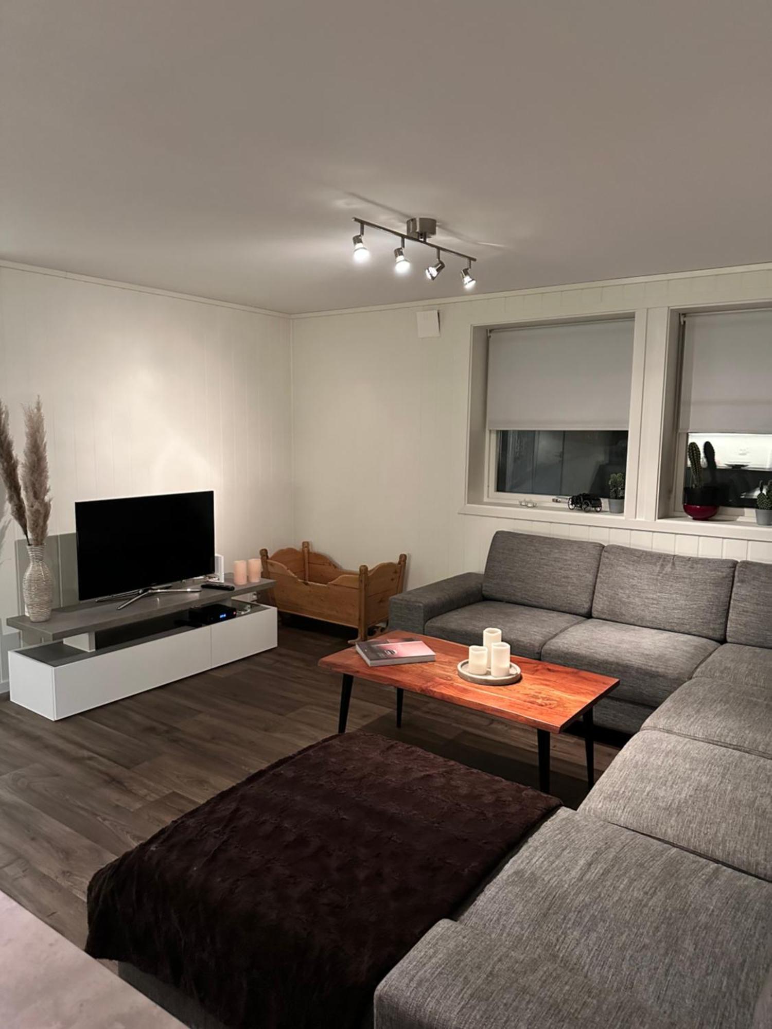 Your Home Away From Home, Apartment 2 Tromsø Zewnętrze zdjęcie